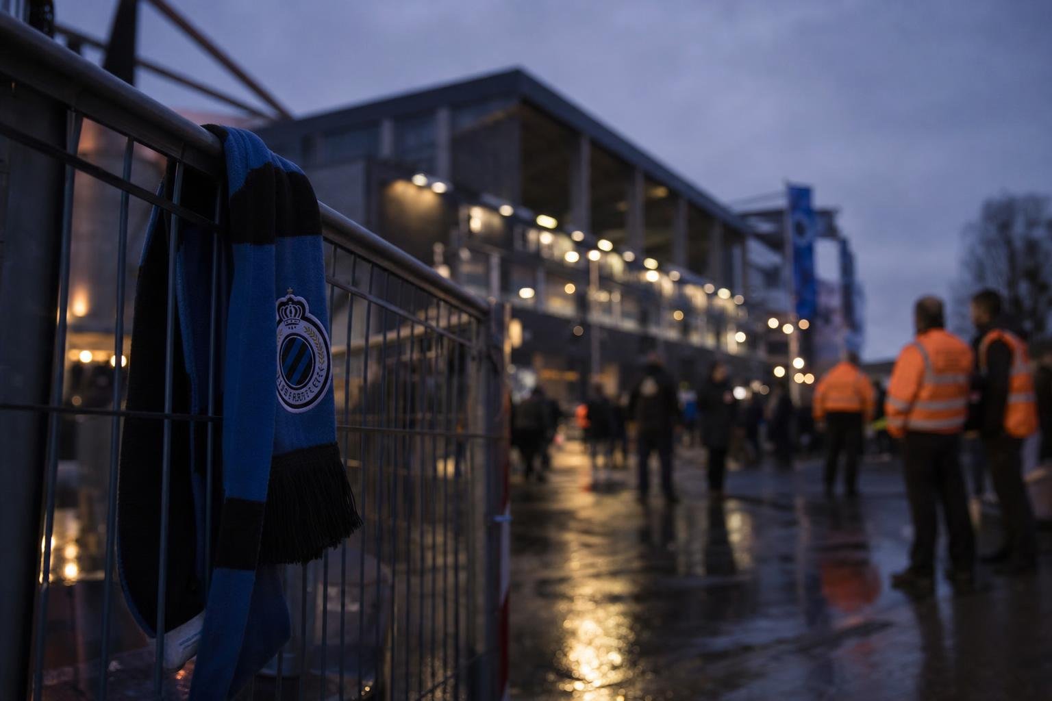 Transfercontext rond Club Brugge tijdens een gespannen zomermercato