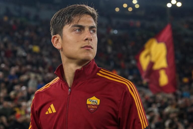Paulo Dybala in AS Roma-context tijdens contractnieuws