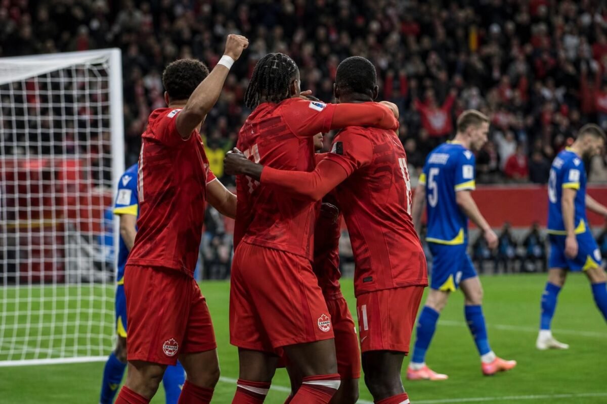 Canadese spelers vieren een belangrijke gelijkmaker op het WK