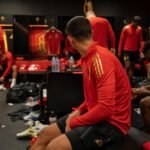 Sfeerbeeld van de Rode Duivels in een kleedkamercontext zonder herkenbare spelers