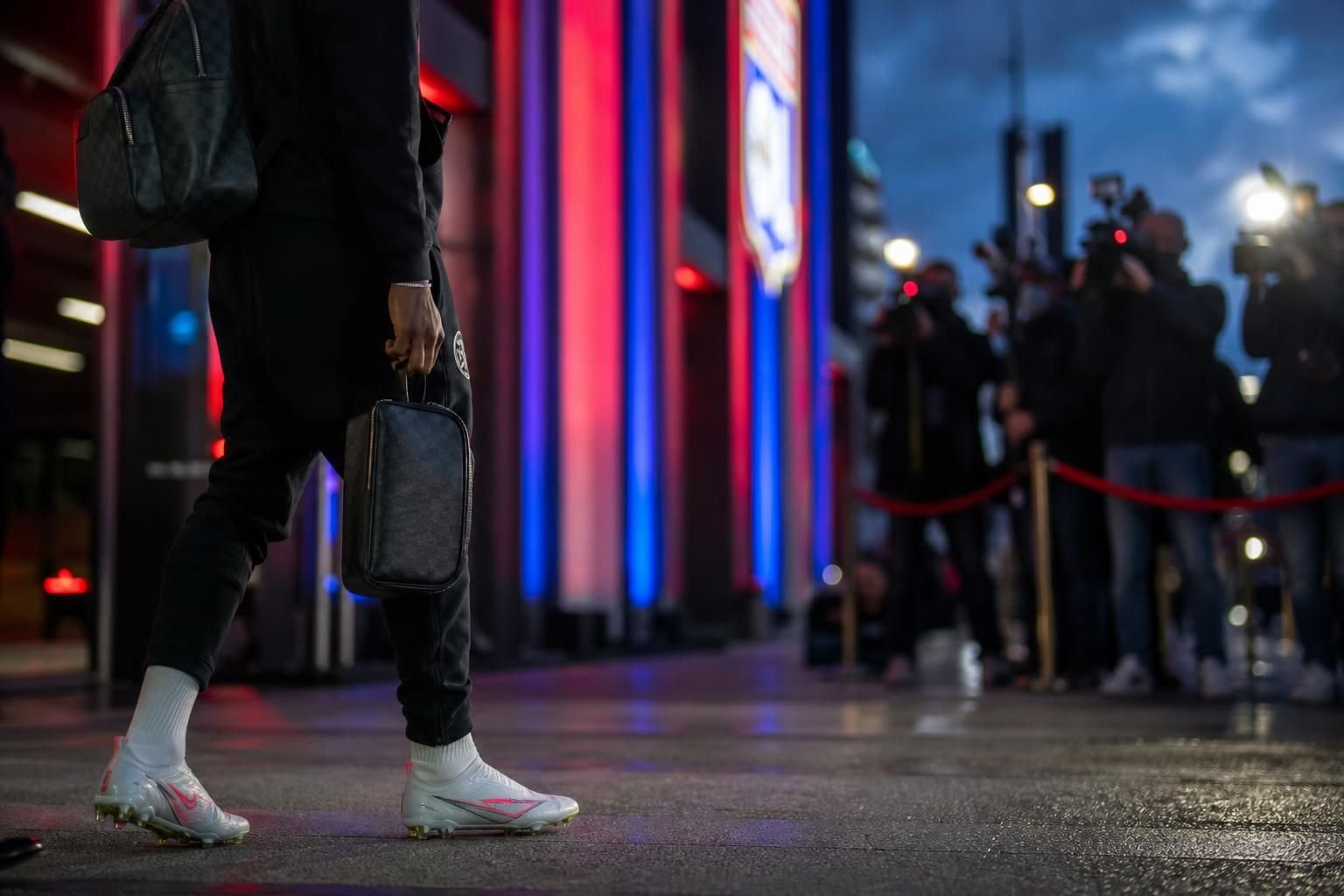 Julien Duranville in voetbalcontext tijdens een buitenlandse passage