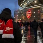Transfercontext rond Arsenal en Mika Godts na interesse vanuit Londen