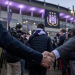 Transfercontext rond RSC Anderlecht aan het Lotto Park zonder herkenbare gezichten