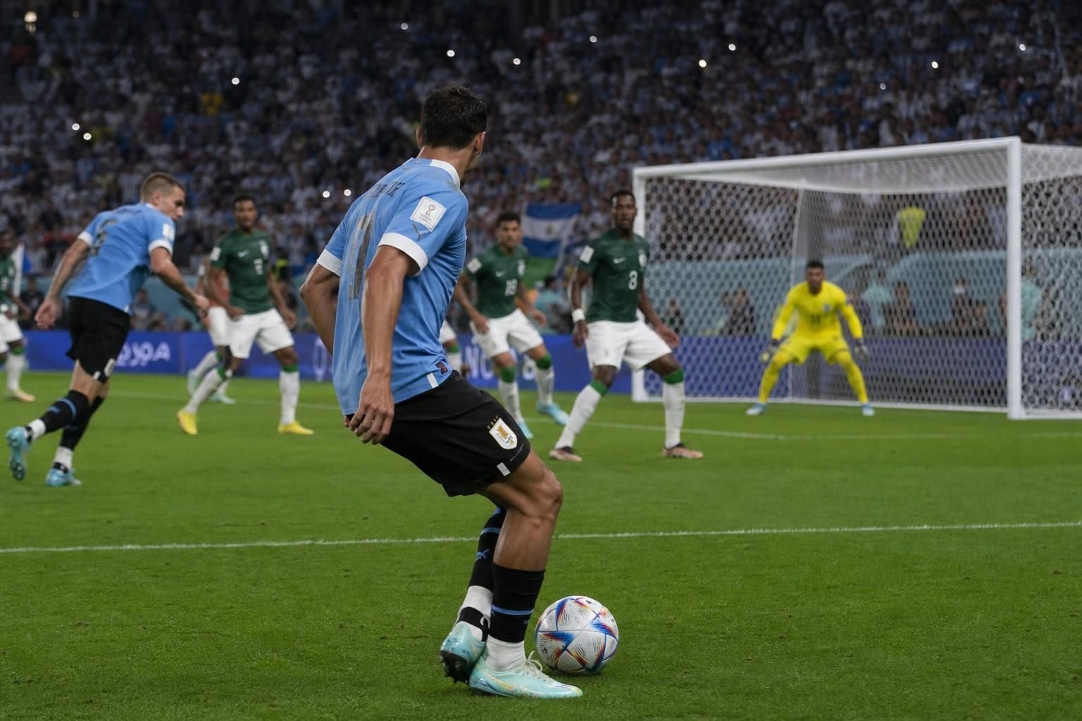 Uruguay zet druk tijdens de WK-wedstrijd tegen Saudi-Arabië na een frustrerend gelijkspel