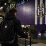 Transfercontext rond RSC Anderlecht na het vertrek van Nathan De Cat naar Hoffenheim
