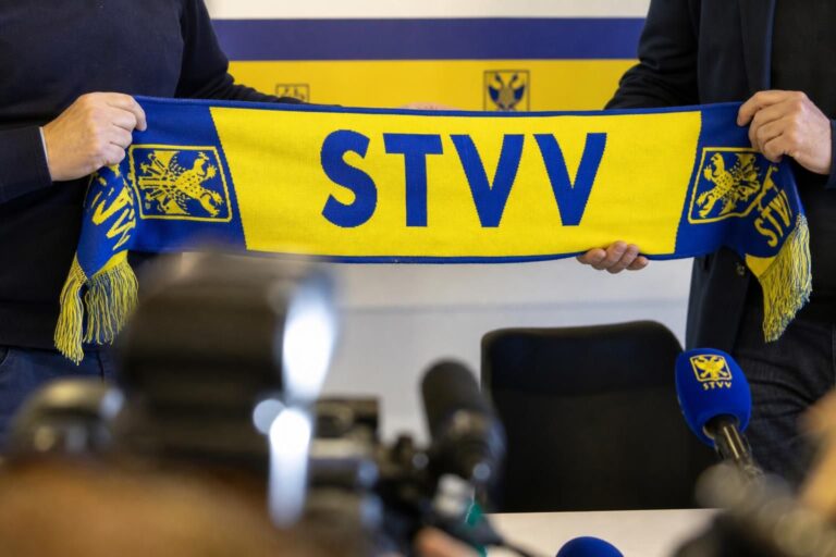 Transfercontext bij STVV op Stayen rond de komst van Nelson Ishiwatari