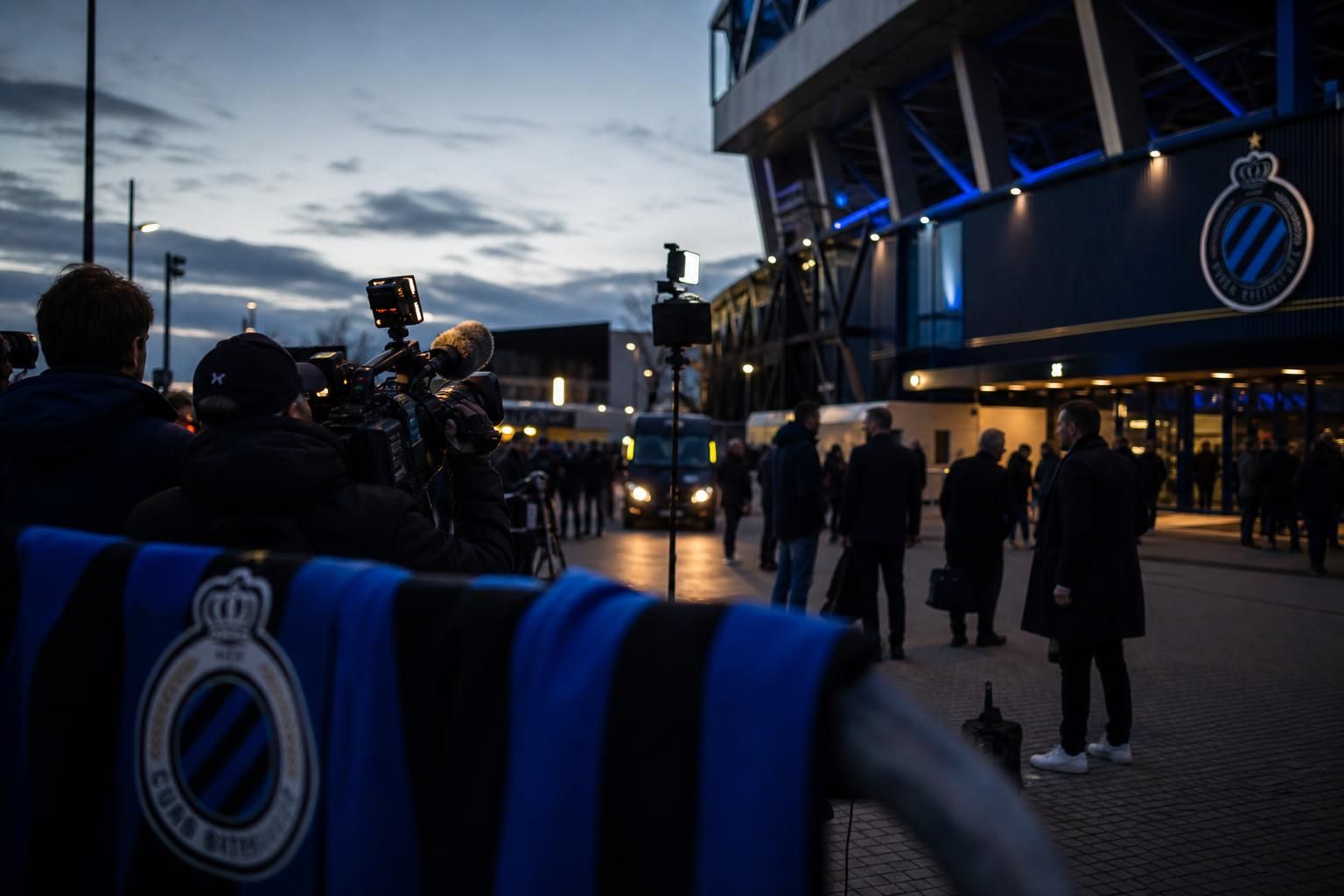 Transfercontext rond Joel Ordonez bij Club Brugge met gespannen stadionomgeving