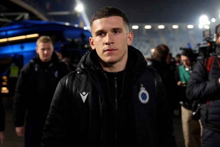 Christos Tzolis in de context van Club Brugge en de transferdruk richting Arsenal