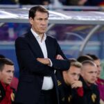 Rudi García langs de zijlijn bij de Rode Duivels tijdens een gespannen WK-wedstrijd