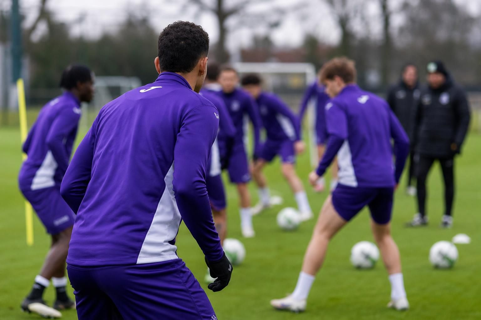 Nathan Saliba sluit opnieuw aan bij RSC Anderlecht na zijn WK met Canada