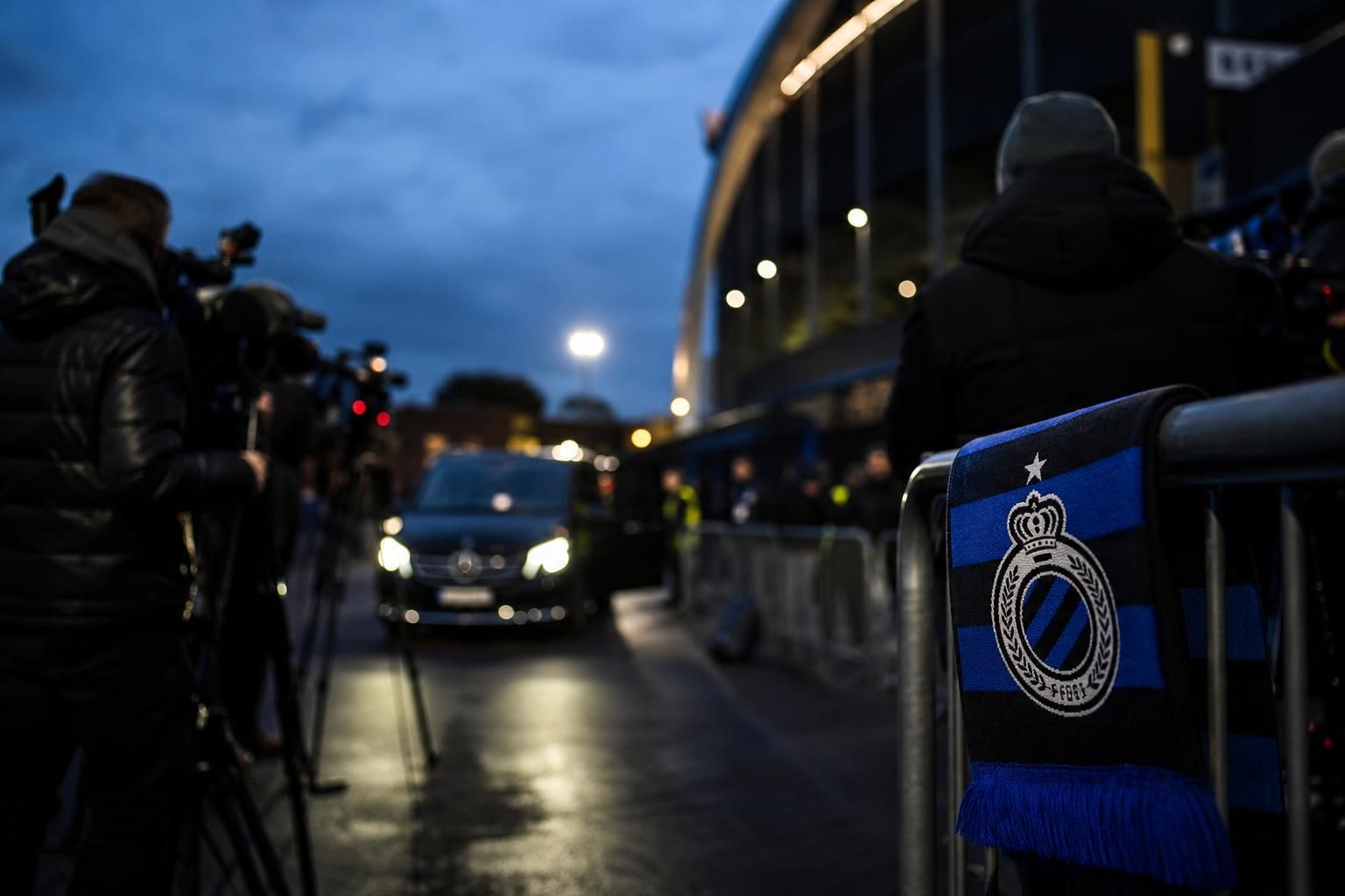 Gespannen transfercontext rond Club Brugge zonder herkenbare gezichten