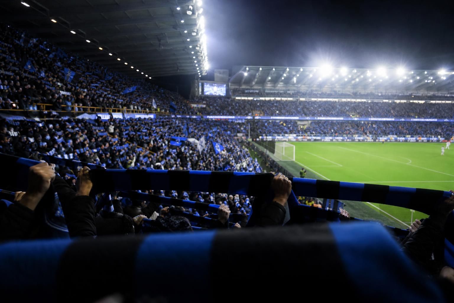 Club Brugge-supporters zorgen voor energie in het stadion