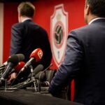 Gespannen persmoment rond Royal Antwerp FC na de overname op de Bosuil
