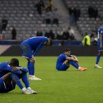 Franse spelers tonen ontgoocheling na een WK-wedstrijd om de derde plaats