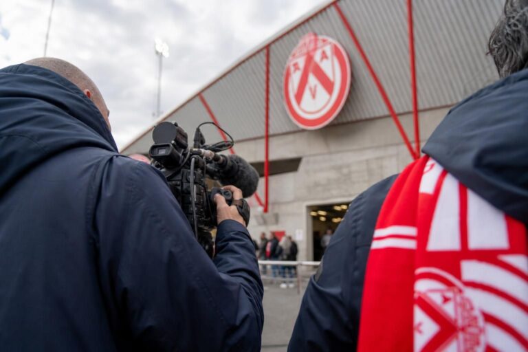 Transfercontext rond KV Kortrijk in het Guldensporenstadion