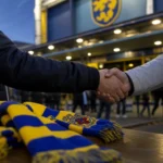 Transferbeeld aan de Freethiel rond de komst van Dominic Thompson bij SK Beveren