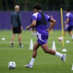 RSC Anderlecht werkt tijdens de voorbereiding aan scherpte op de flank