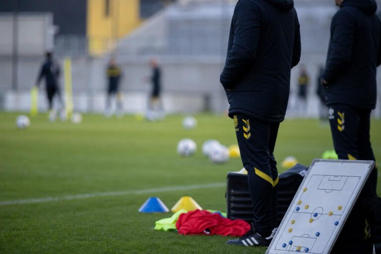 Trainingscontext van STVV op Stayen zonder herkenbare gezichten