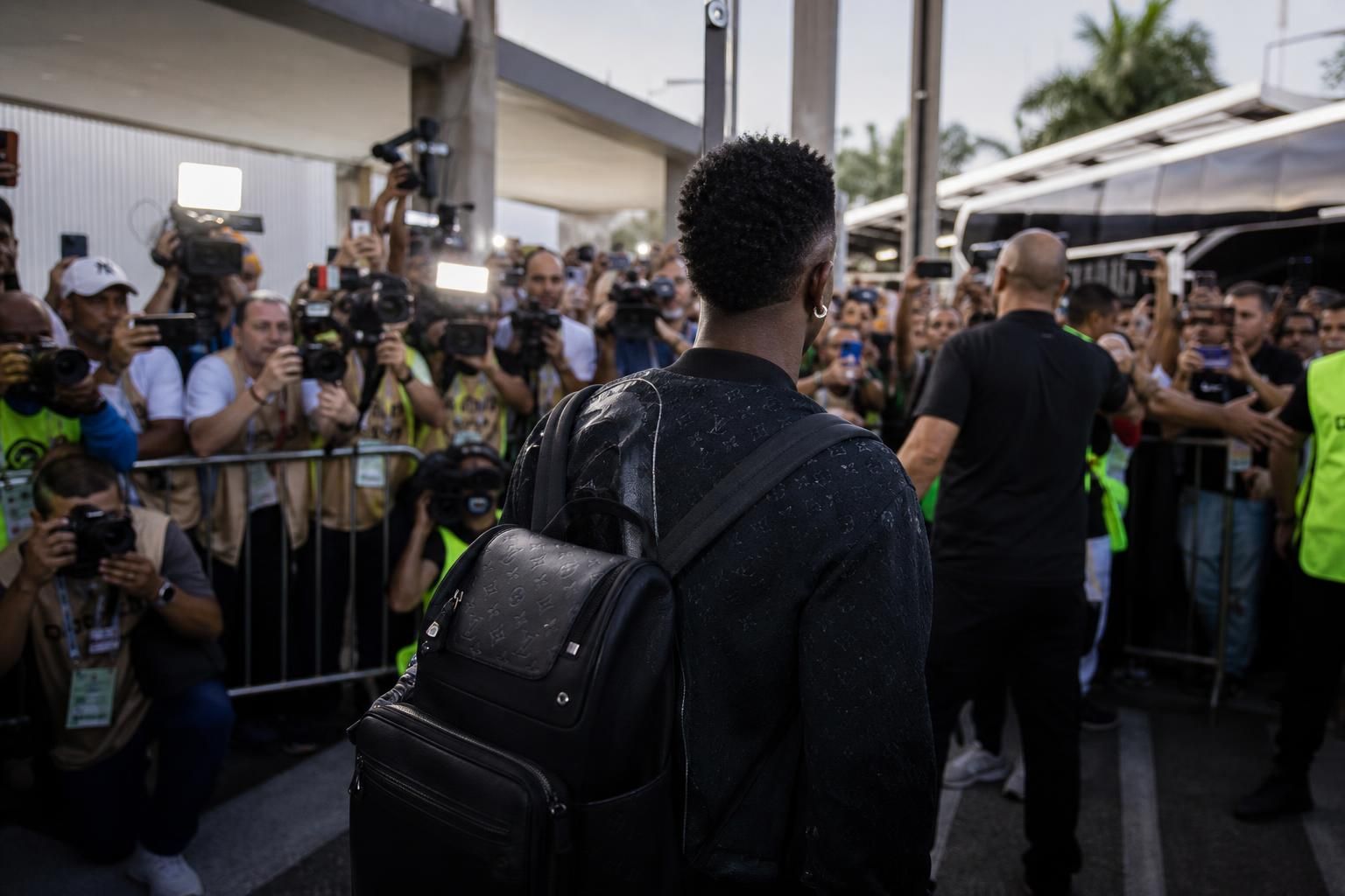 Publieke verschijning van Vinicius Júnior zorgt voor reacties bij voetbalfans