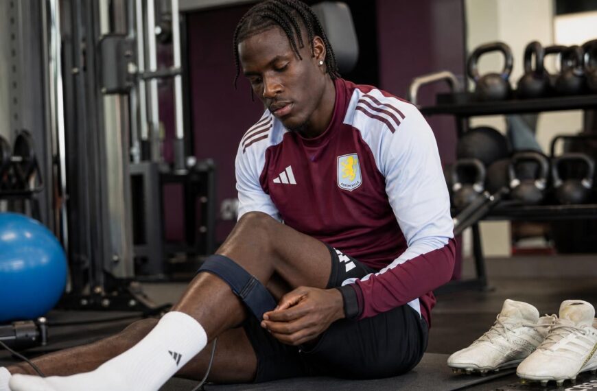 Amadou Onana begint aan zijn revalidatie na een zware knieblessure op het WK