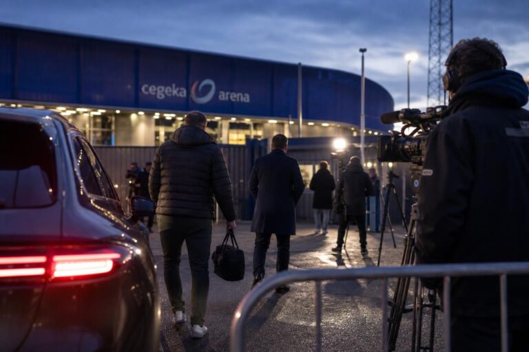 Transferdruk rond Konstantinos Karetsas bij KRC Genk