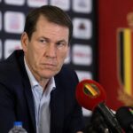Rudi Garcia tijdens een gespannen persmoment rond de Rode Duivels