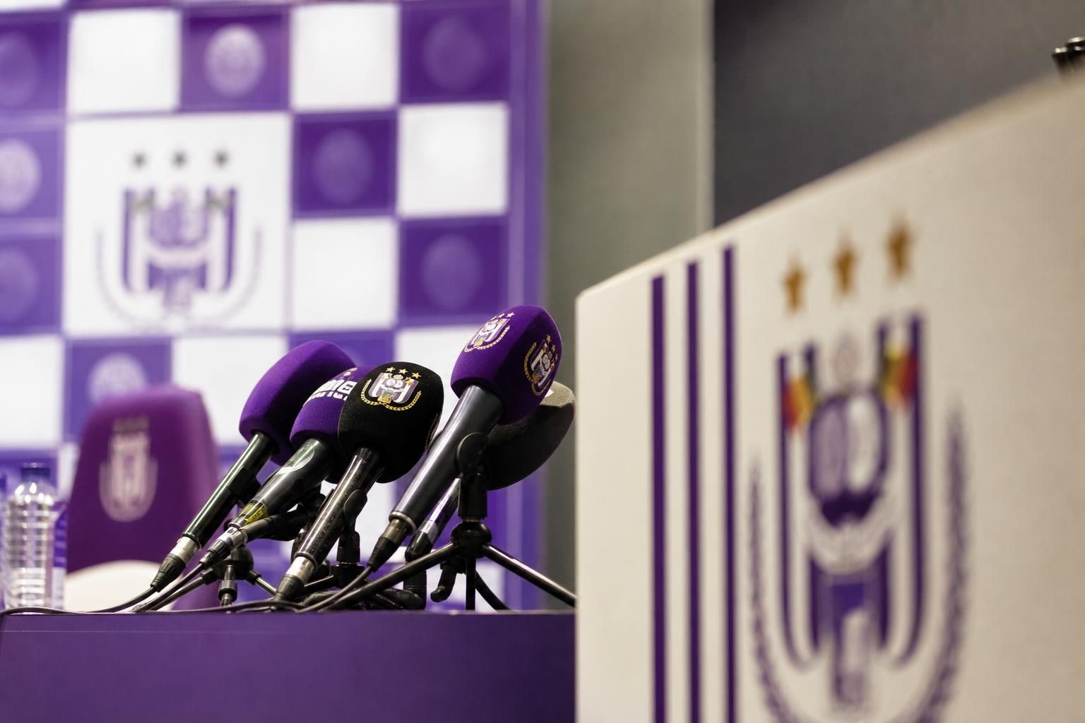 Selectiedruk bij RSC Anderlecht voor de Europese verplaatsing naar Hammarby
