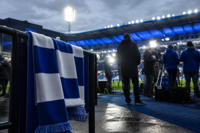 Transfercontext rond KRC Genk en Konstantinos Karetsas in de Cegeka Arena