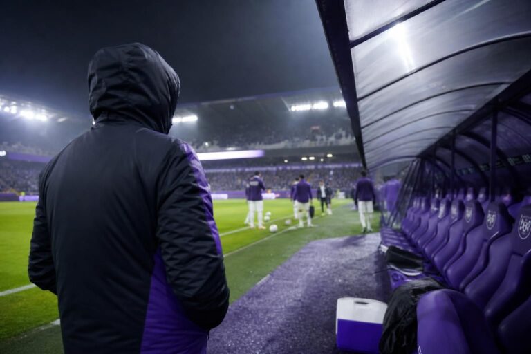 Anderlecht bereidt zich onder druk voor op de wedstrijd tegen Hammarby