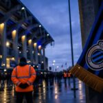 Transfercontext rond Club Brugge met stadionomgeving en blauw-zwarte sfeer