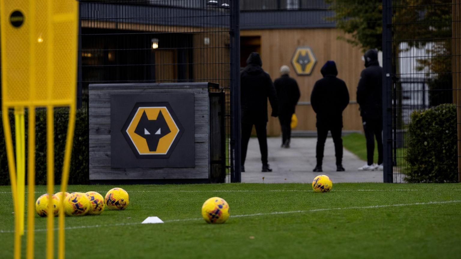 Tolu Arokodare reageert op de commotie rond zijn situatie bij Wolverhampton Wanderers