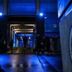 Transferdruk rond Club Brugge in een gespannen stadionomgeving zonder herkenbare gezichten