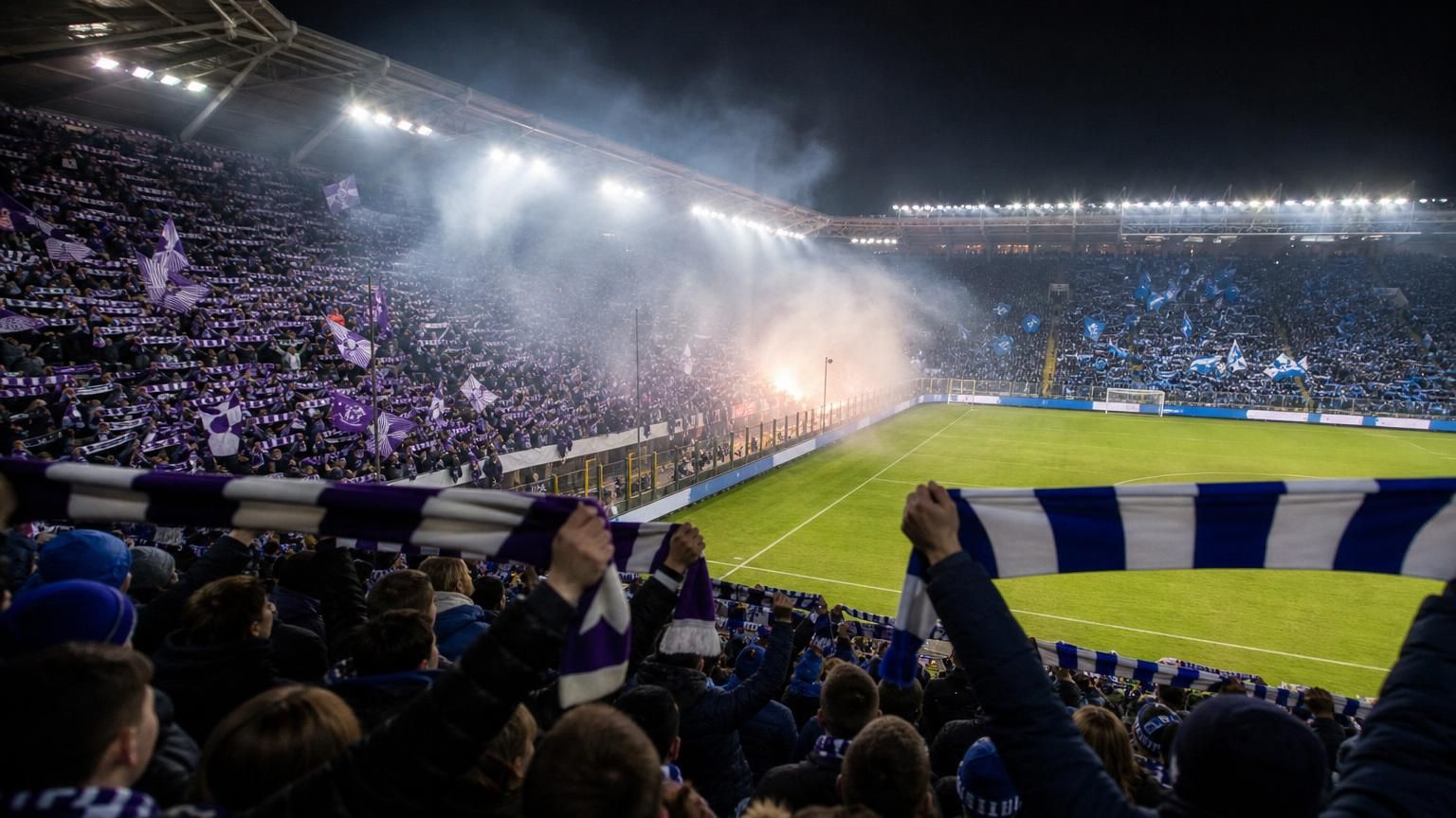 Supporters beleven een gespannen Europese voetbalavond rond Anderlecht en KAA Gent