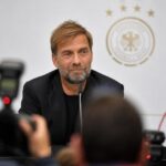 Jürgen Klopp tijdens een persmoment als nieuwe bondscoach van Duitsland