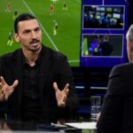 Zlatan Ibrahimovic in een gespannen voetbalcontext rond een VAR-discussie