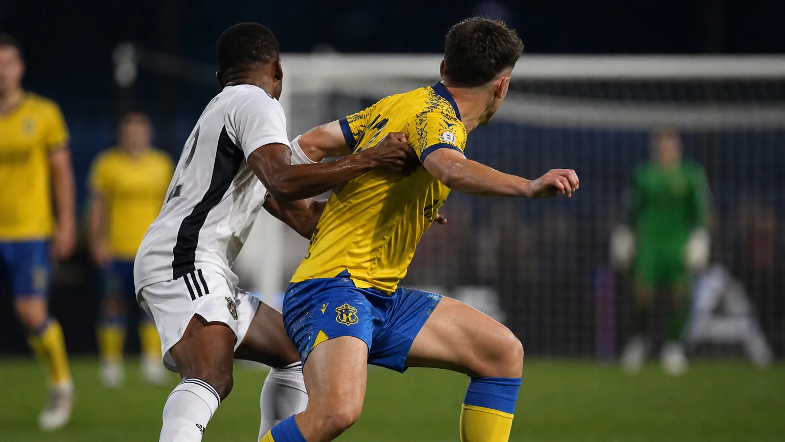 STVV blijft ongeslagen na een stevige oefenwedstrijd tegen Al-Jazira