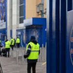 Transfercontext rond Emmanuel Emegha bij Chelsea en de mogelijke komst van Danny Welbeck