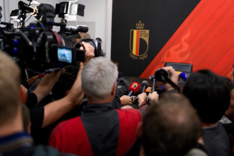 Persmoment van de Rode Duivels in aanloop naar het WK-duel met de Verenigde Staten