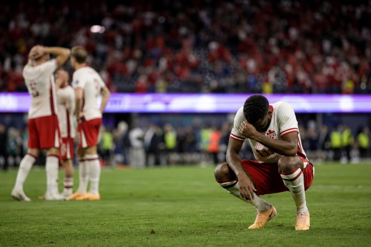 Canadese spelers verwerken de WK-uitschakeling na de nederlaag tegen Marokko