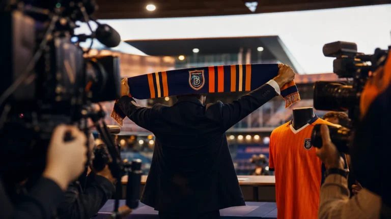 Transfersfeer bij Basaksehir na de komst van Andreas Skov Olsen