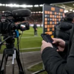 Transfercontext rond Hull City met mediasfeer en stadionomgeving zonder herkenbare gezichten