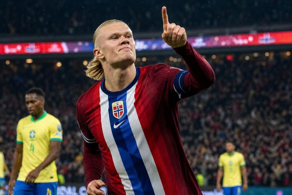 haaland-noorwegen-brazilie-wk-2026 Erling Haaland viert een beslissend doelpunt voor Noorwegen tegen Brazilië