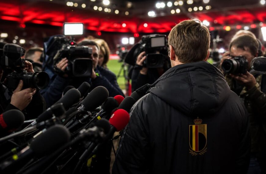 Gespannen perszone in WK-sfeer rond de Rode Duivels na FIFA-controverse