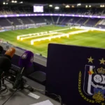 Sfeerbeeld van het Lotto Park rond contractgesprekken bij Anderlecht