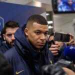 Kylian Mbappé in een gespannen Franse voetbalcontext na de racismerel rond Paraguay-Frankrijk