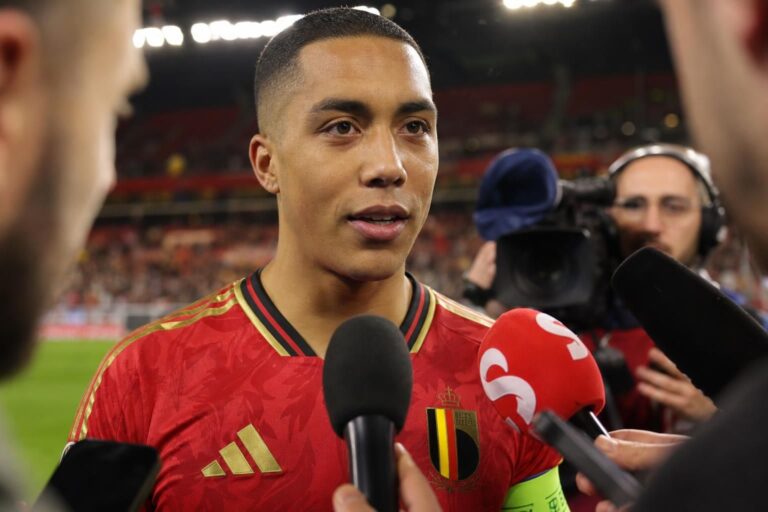 Youri Tielemans reageert na de overwinning van de Rode Duivels