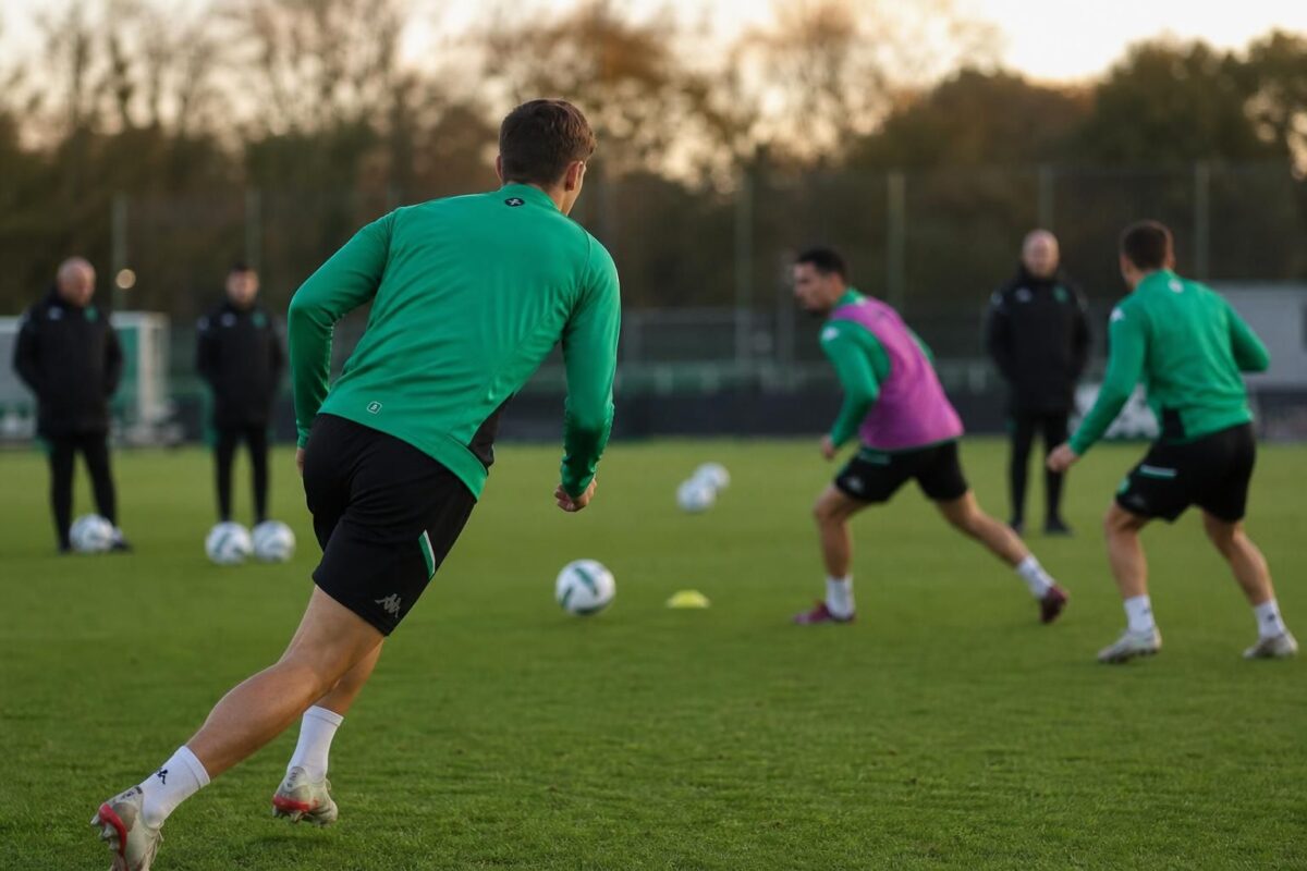 Voorbereiding bij Cercle Brugge met focus op de smalle kern en de mercato
