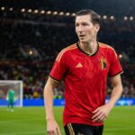 Hans Vanaken in actie bij de Rode Duivels tijdens een internationale wedstrijd