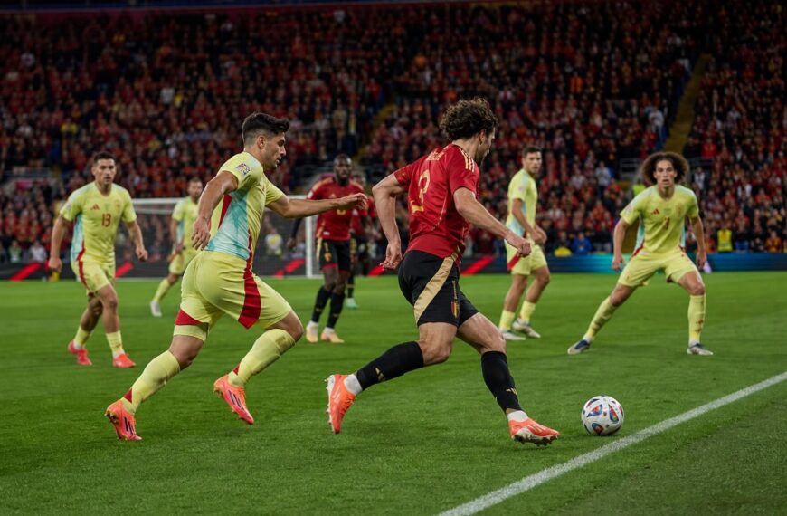 Rode Duivels in een intense WK-sfeer voor het duel met Spanje