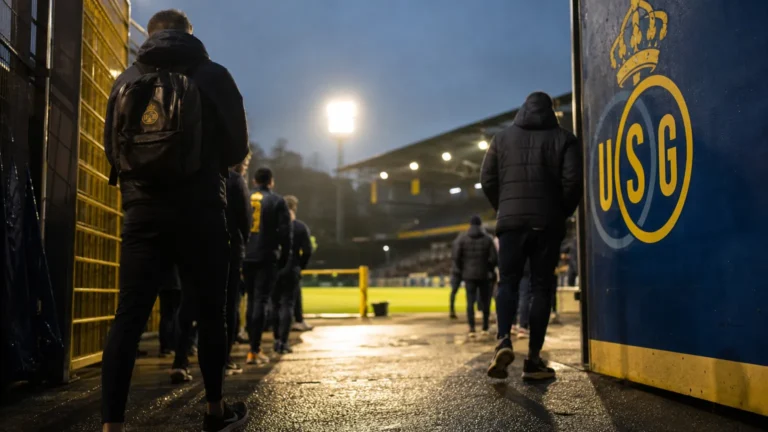 Sfeervolle voetbalomgeving rond Union tijdens een onzekere transferzomer